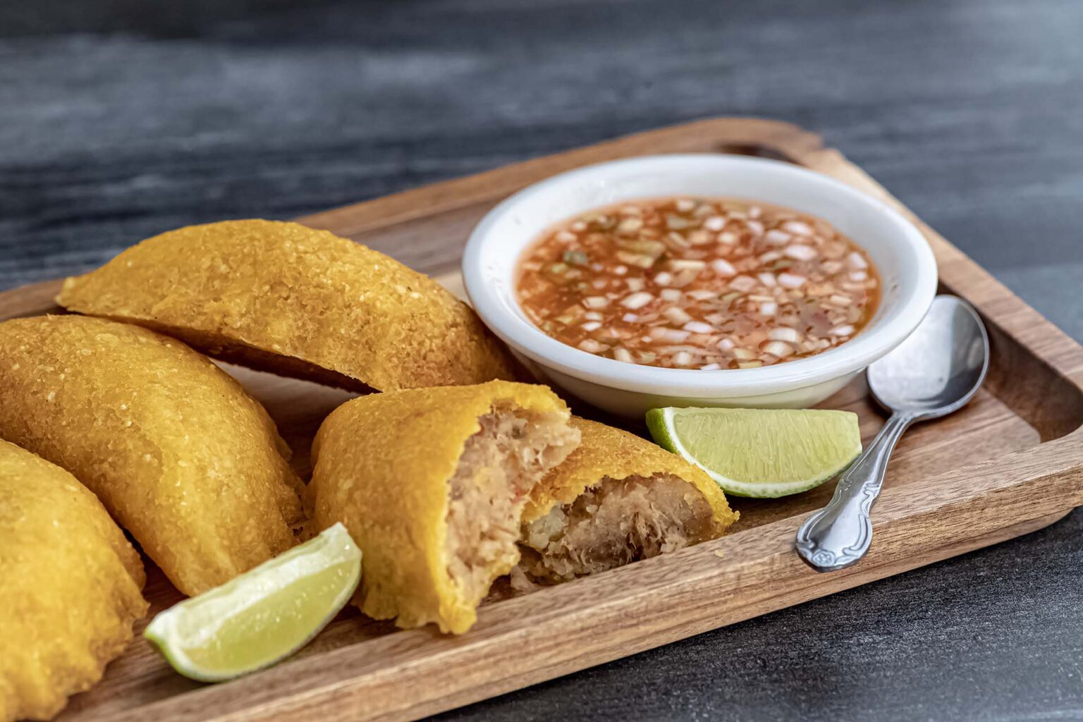 Empanadas de Carne y Pollo